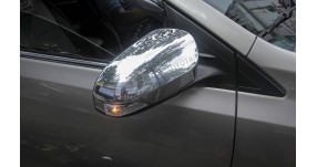 Ốp gương chiếu hậu xe Vios