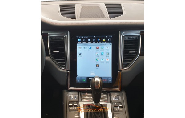 Màn hình Tesla Porsche Macan