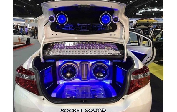 ĐỘ ÂM THANH CHO XE HƠI TẠI TPHCM