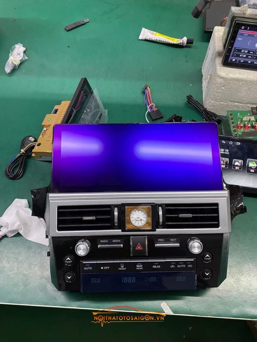 man-hinh-android-1025inch-lexus-gx460-200112021