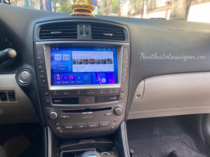 man-hinh-android-lexus-is250