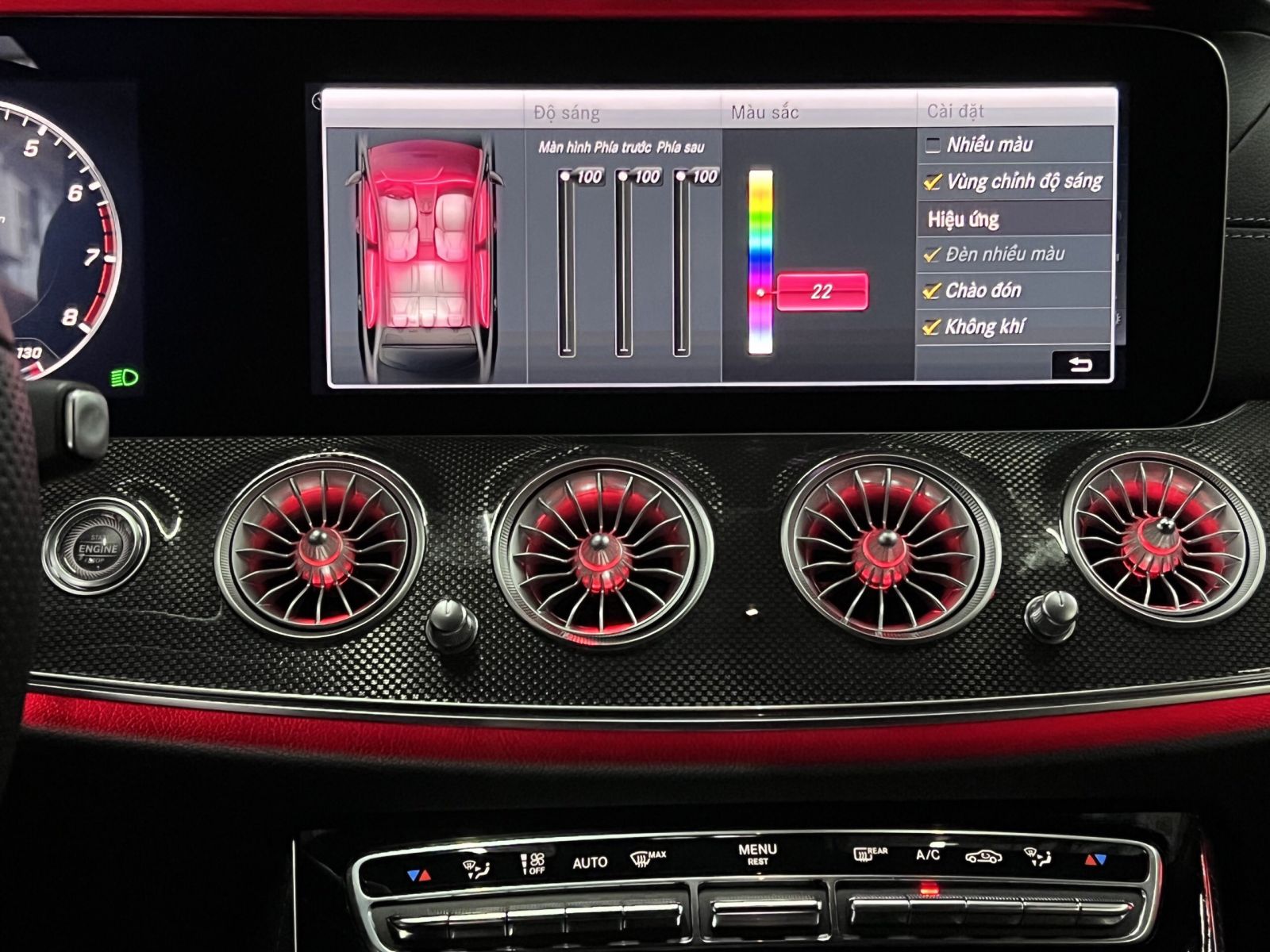 he-thong-cua-gio-dieu-hoa-tuabin-led-cho-mercedes-e-class